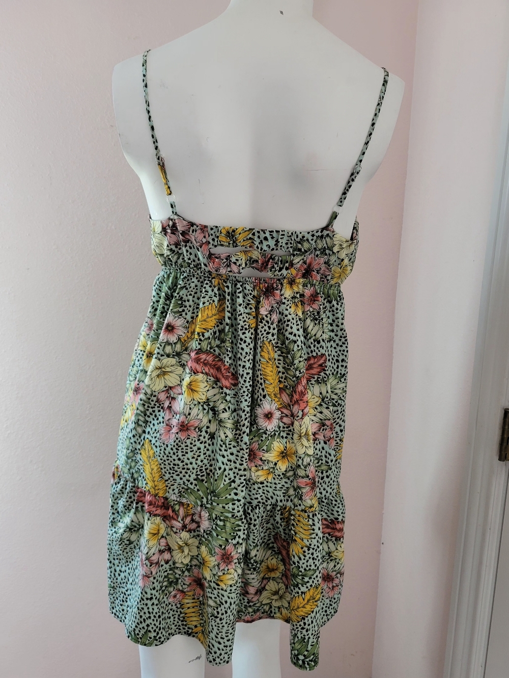 Velvet Torch Los Angeles Tropical Floral Animal Print Mini Dress Size L (Fits M) - Picture 5 of 9